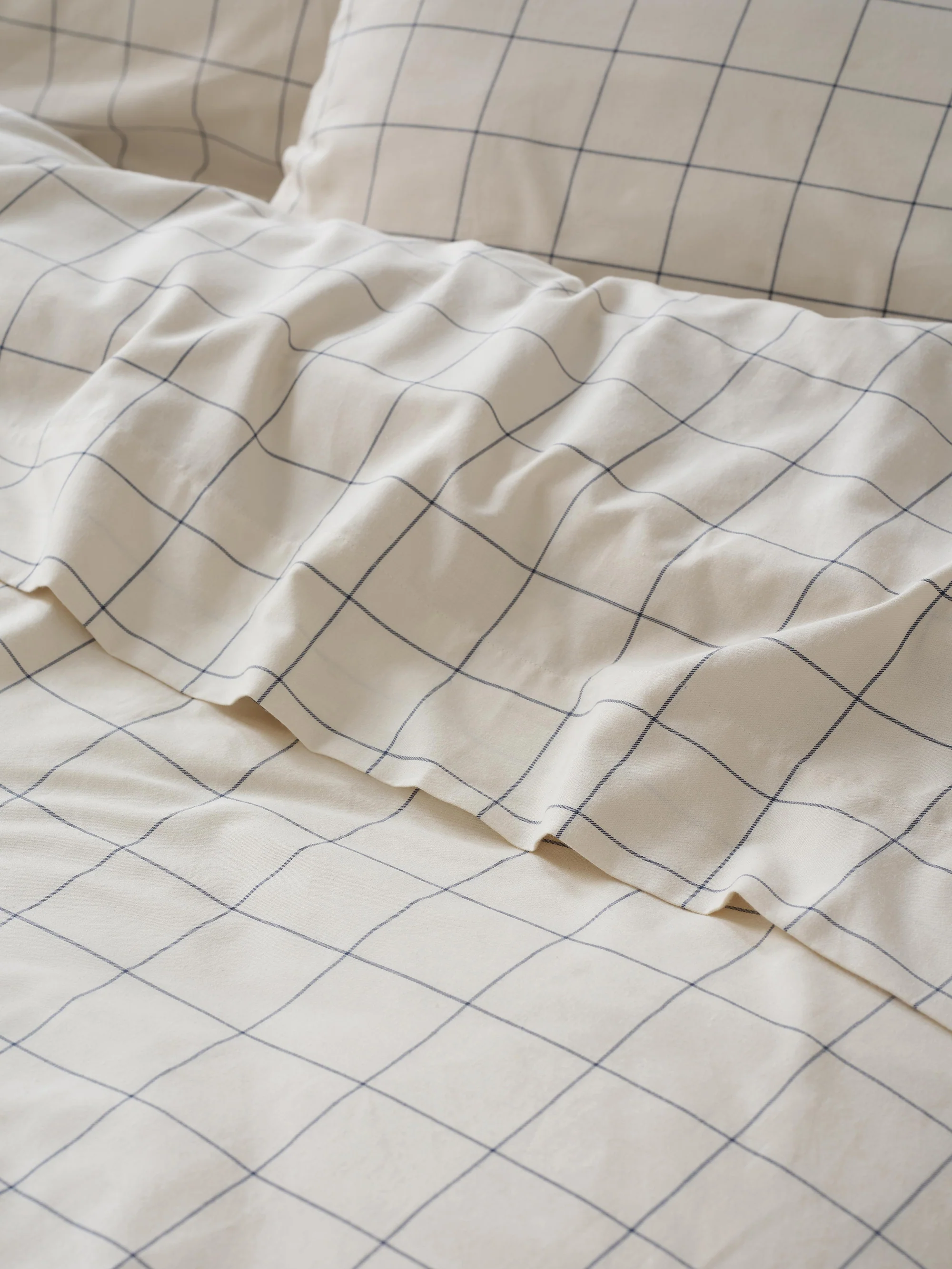 Dream Blue Burlow Check Cotton Percale Flat Sheet