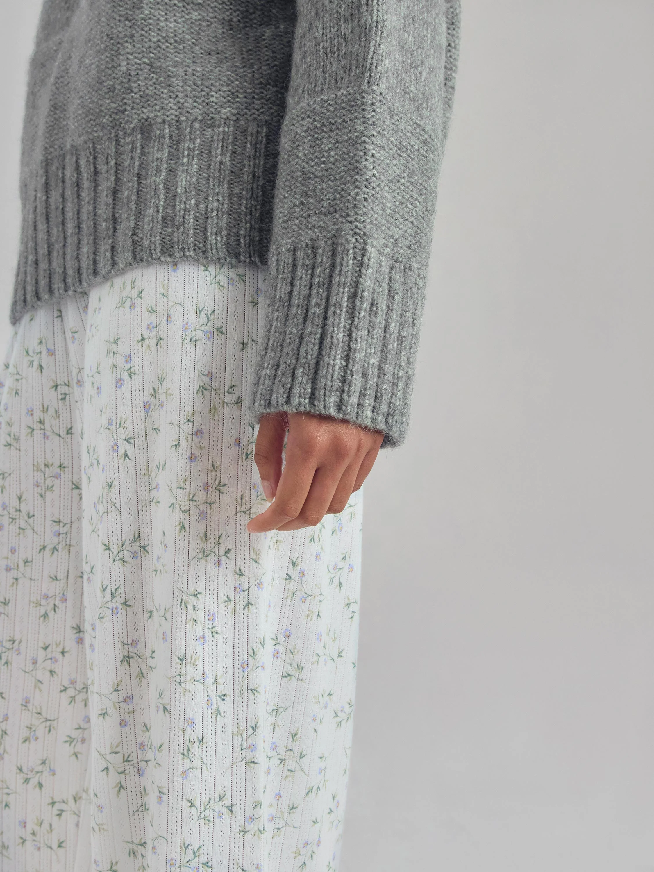 Grey Crew Neck Wool Jumper - Image 3