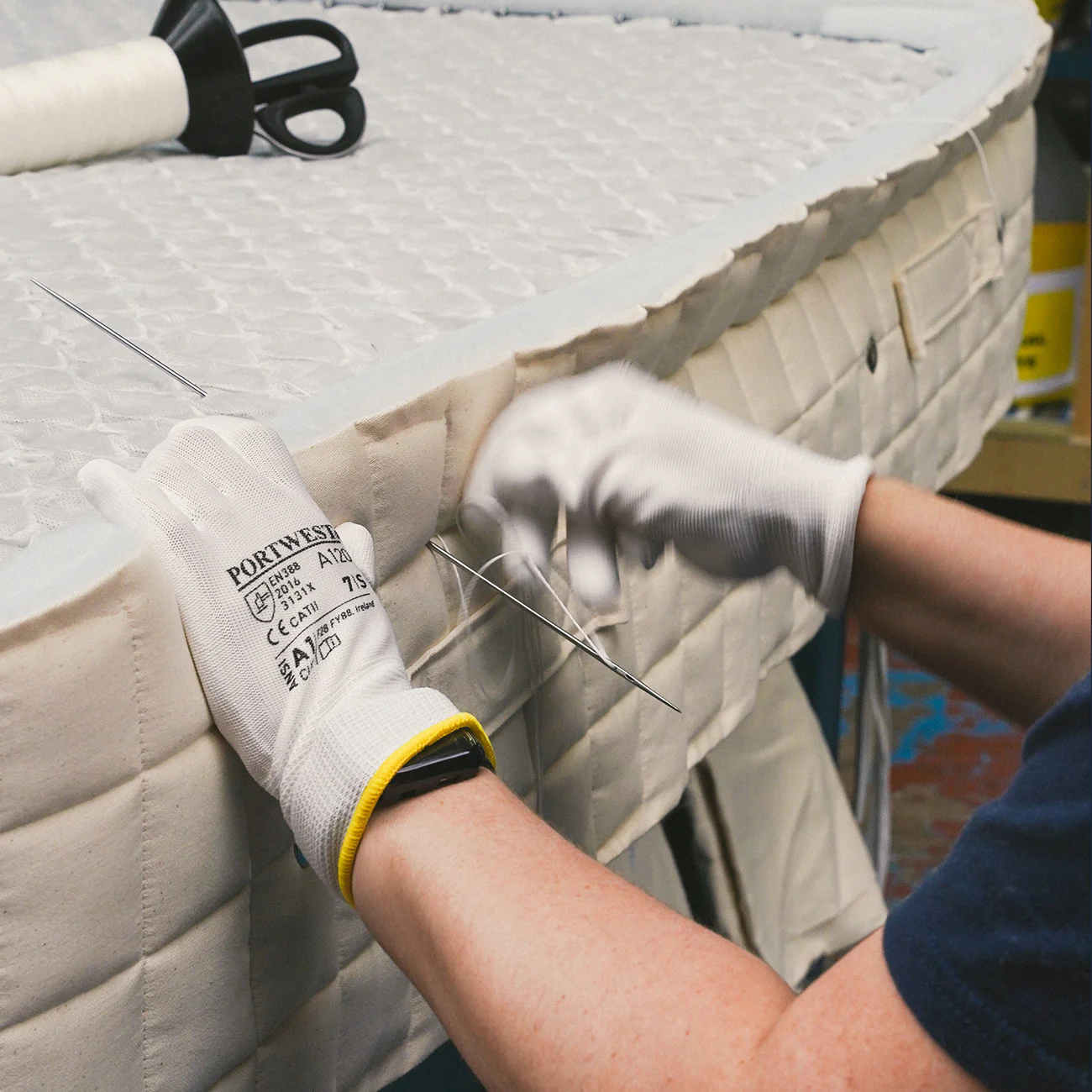 Hawks Barn Pocket Sprung Wool Mattress - Image 6