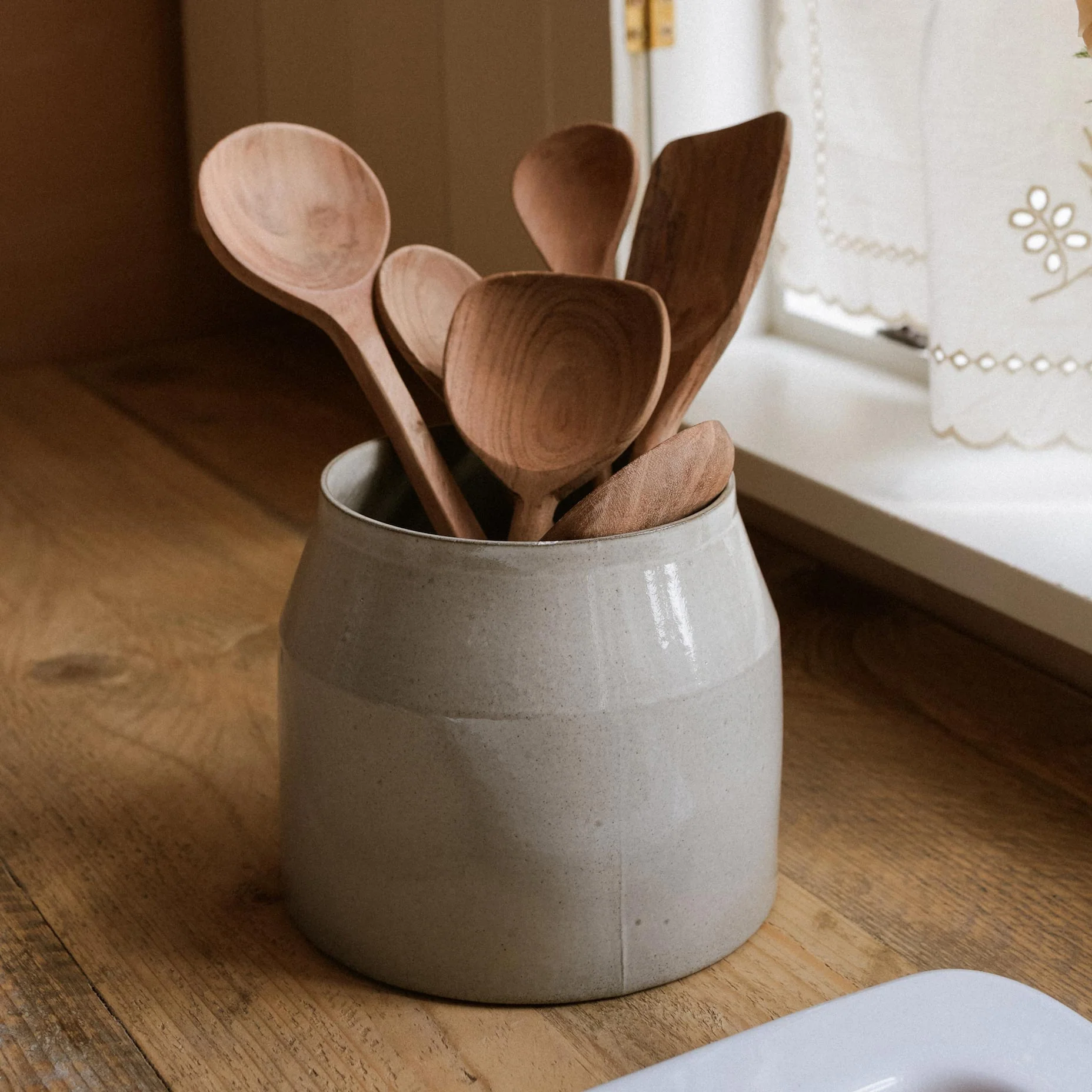 Natural Acacia Wood Rice Spoon - Image 2