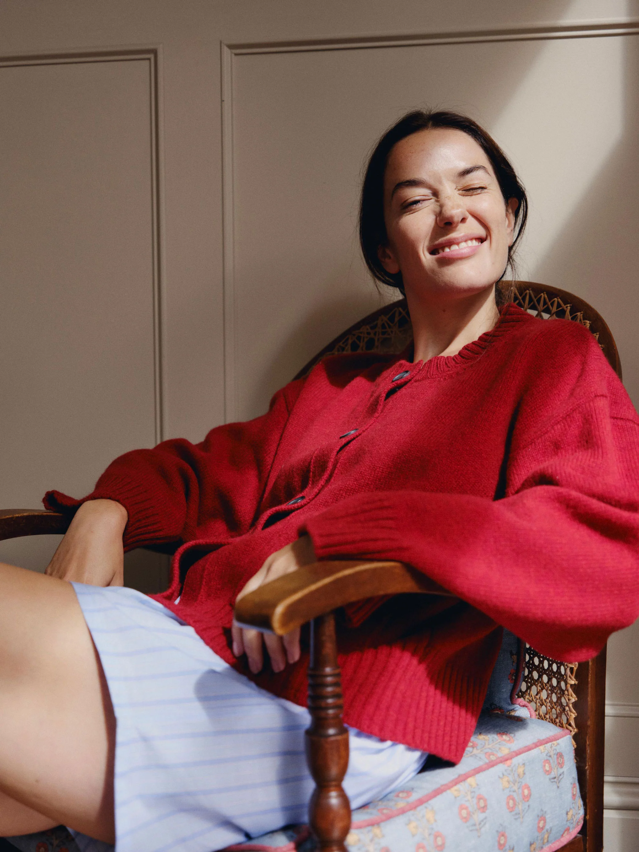 Red Crew Neck Wool Cardigan - Image 5