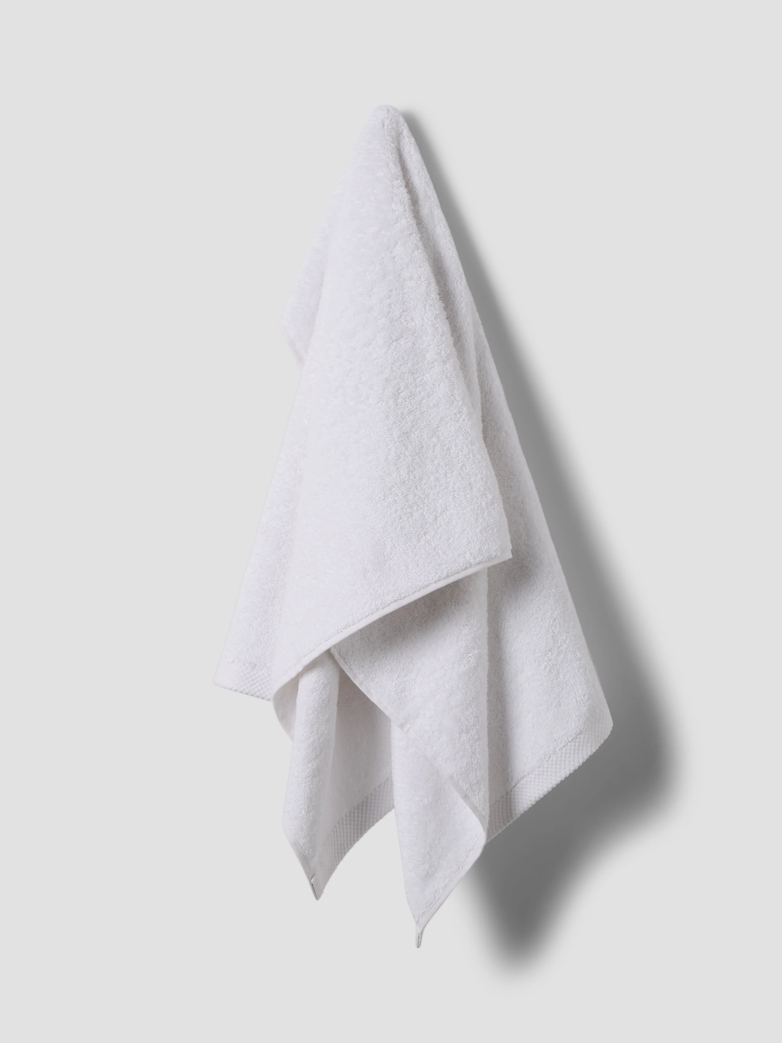 White Organic Cotton Towel Bundle - Image 2